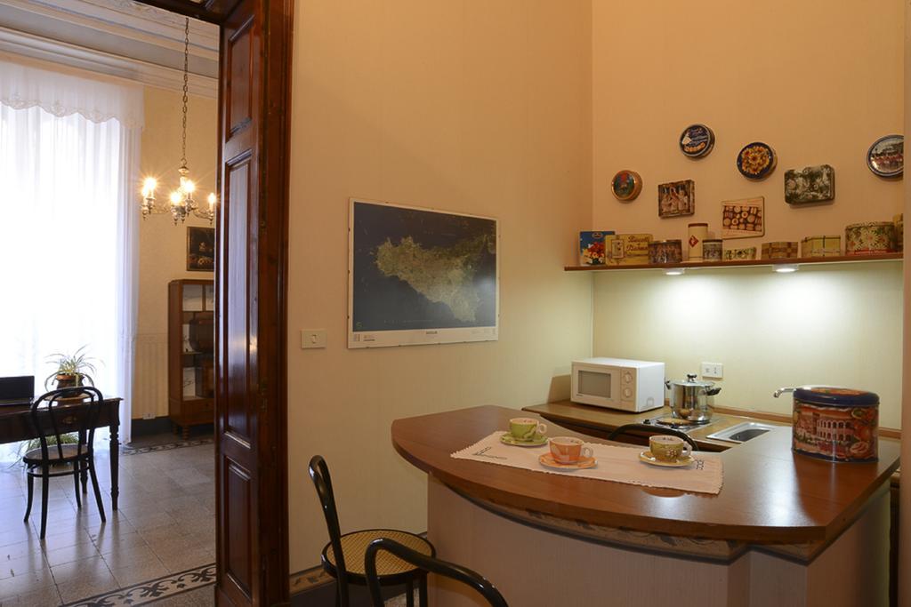 Suites In Sicily Acireale Kültér fotó